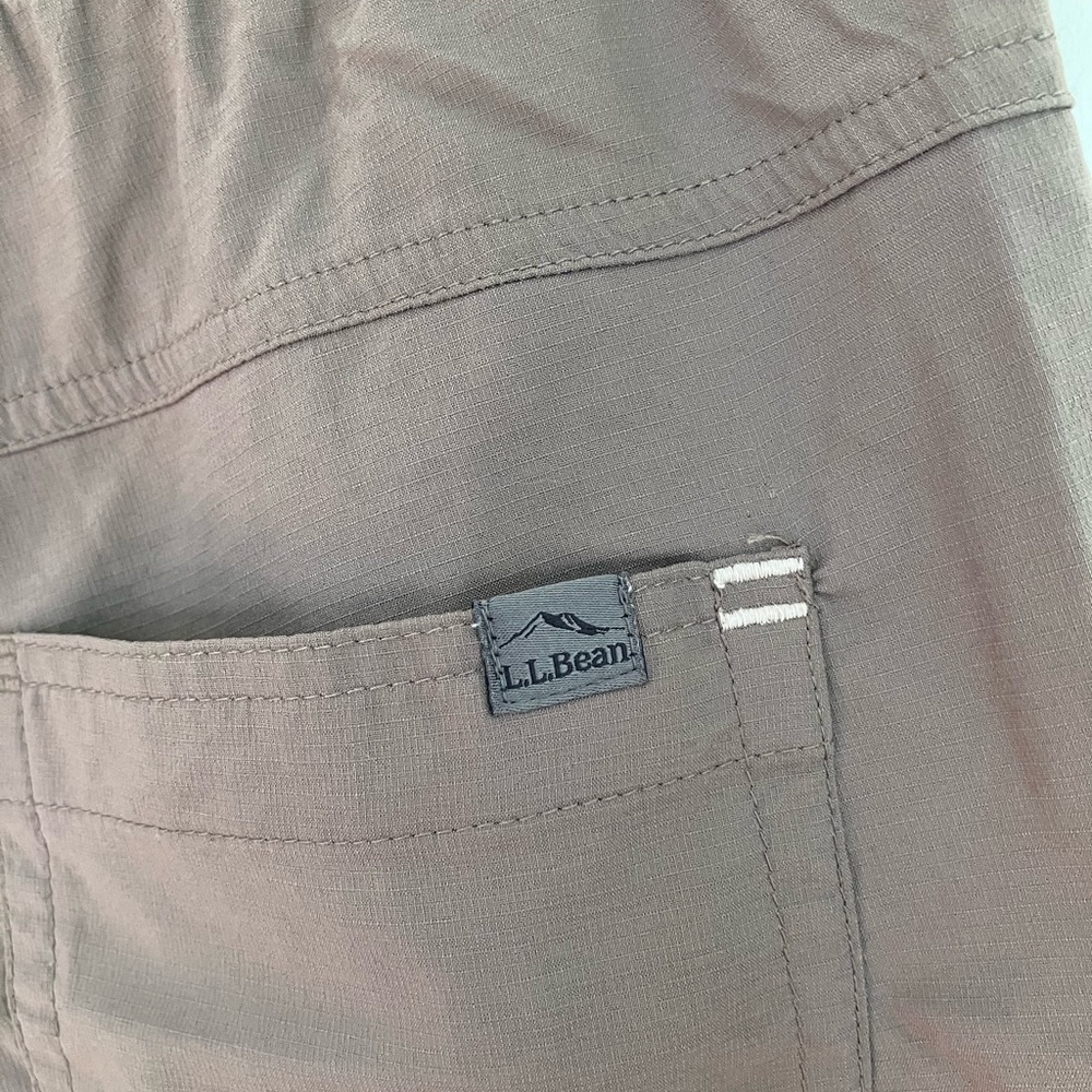 L.L. Bean Women's Vista Camp Shorts Taupe S - Picture 7 of 15